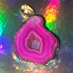 🦄Hot Pink boho Druzy Agate slice necklace pendant